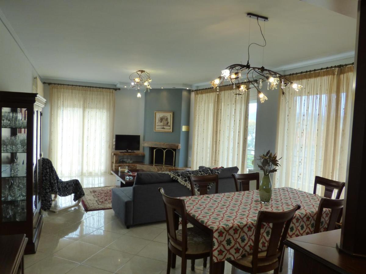 Old City View Apartment Volos Exterior photo